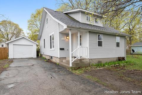 710 S Front St, Belding, MI 48809 photo 2