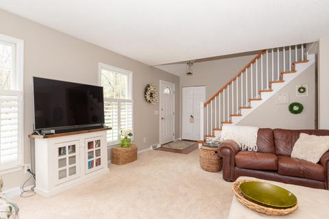 262 Golfview Dr, Plainwell, MI 49080 photo 7