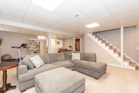 262 Golfview Dr, Plainwell, MI 49080 photo 37