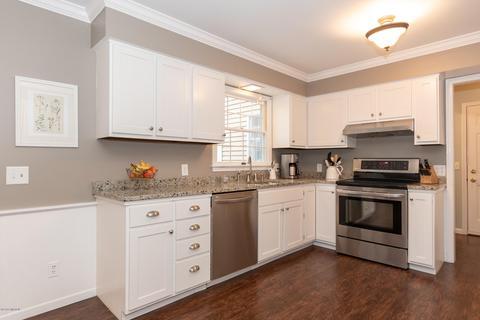 262 Golfview Dr, Plainwell, MI 49080 photo 13