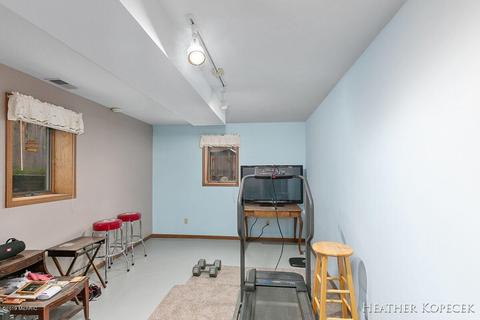520 Spring St, Lowell, MI 49331 photo 16