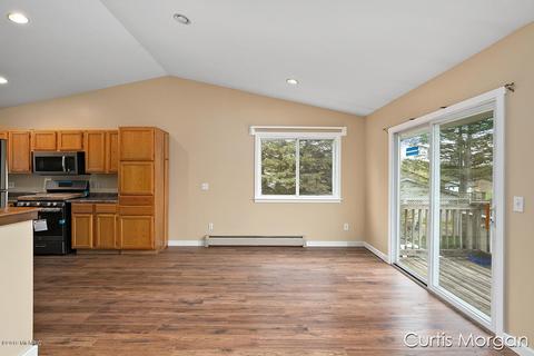 1030 E Main St, Lowell, MI 49331 photo 3
