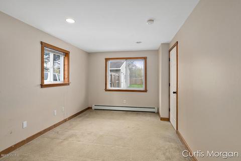 1030 E Main St, Lowell, MI 49331 photo 11