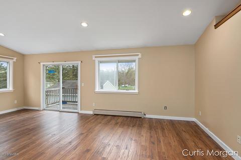 1030 E Main St, Lowell, MI 49331 photo 2