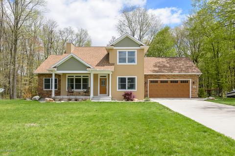 142 Hickory Hls, Marshall, MI 49068 photo 2