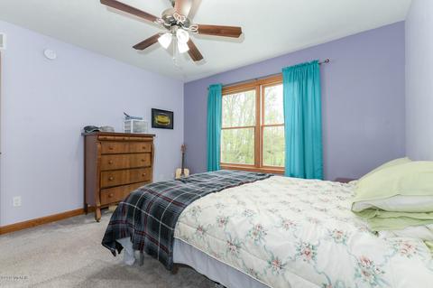 142 Hickory Hls, Marshall, MI 49068 photo 24