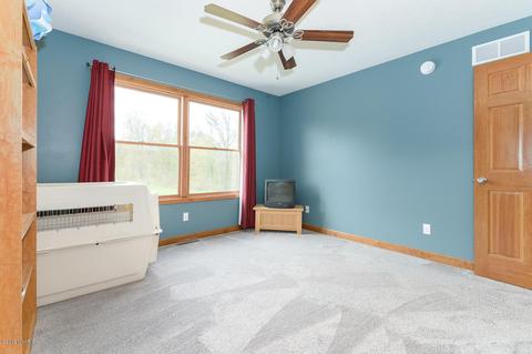142 Hickory Hls, Marshall, MI 49068 photo 27