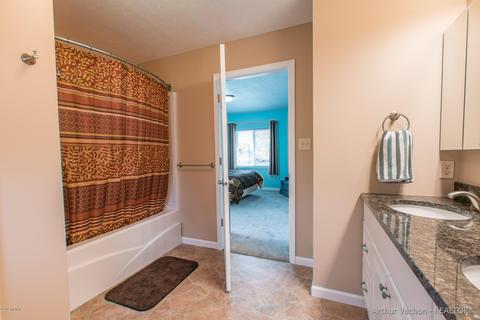 1107 Blaine Ave, Belding, MI 48809 photo 17