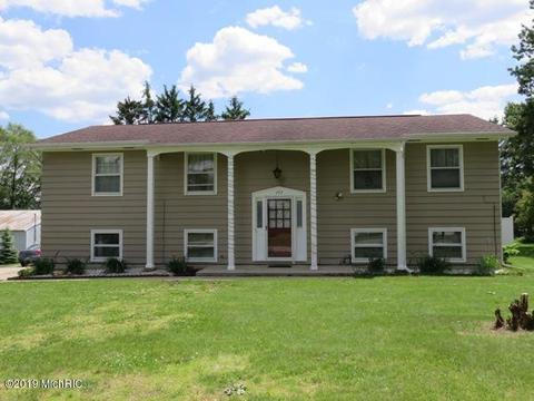 157 E Colon Rd, Coldwater, MI 49036 photo 1