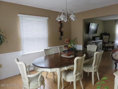 157 E Colon Rd, Coldwater, MI 49036 photo 8