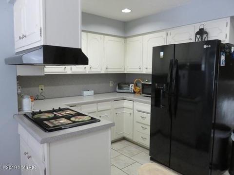 157 E Colon Rd, Coldwater, MI 49036 photo 6