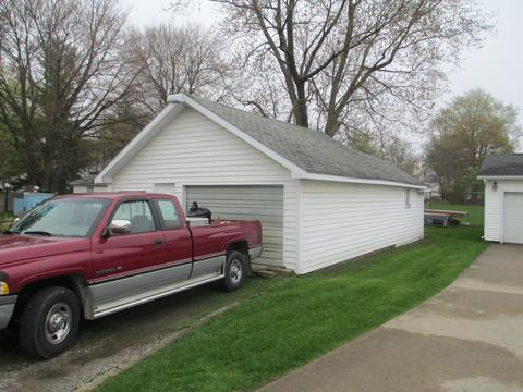 201 Chestnut St, Reading, MI 49274 photo 2
