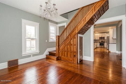 324 E Hanover St, Marshall, MI 49068 photo 21