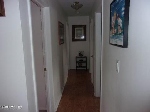 545 First St, Manistee, MI 49660 photo 10