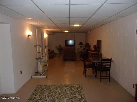 545 First St, Manistee, MI 49660 photo 21