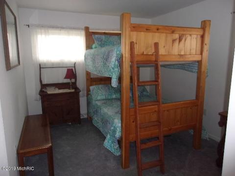 545 First St, Manistee, MI 49660 photo 12