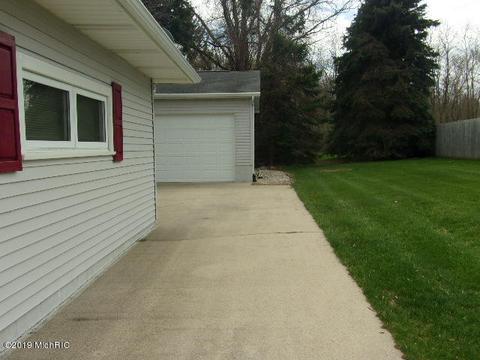 545 First St, Manistee, MI 49660 photo 26