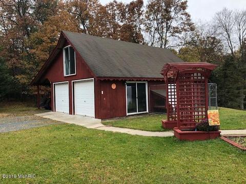 4793 E 40th St, Chase, MI 49623 photo 7