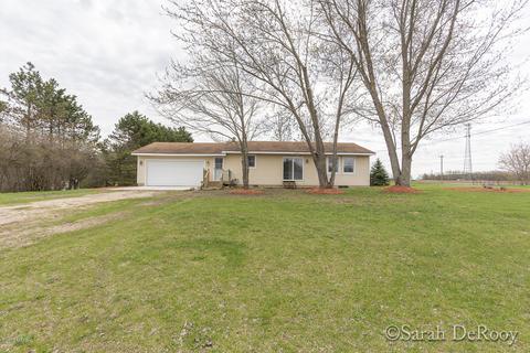 3018 Fifield Dr, Pierson, MI 49339 photo 1