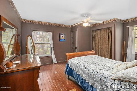 722 S Broas St, Belding, MI 48809 photo 15