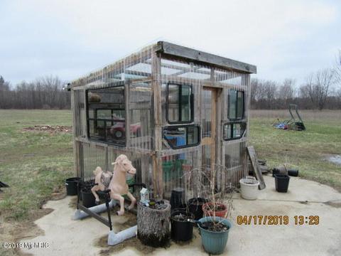 3867 200th Ave, Morley, MI 49336 photo 4