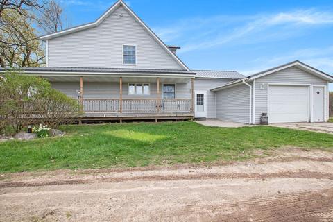 3051 E 8th St, White Cloud, MI 49349 photo 4