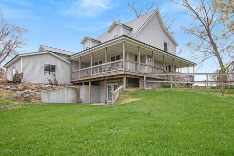 3051 E 8th St, White Cloud, MI 49349 photo 6