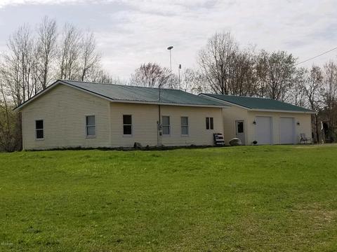 4524 N Backus Rd, Lakeview, MI 48850 photo 1