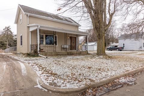 735 E Green St, Marshall, MI 49068 photo 1