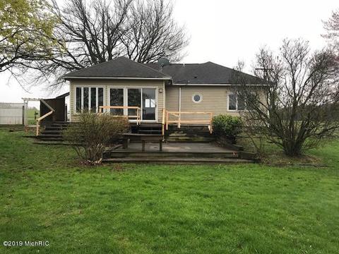 7340 W Sidney Rd, Sidney, MI 48885 photo 4