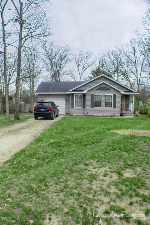 649 Beech St, Baldwin, MI 49304 photo 1