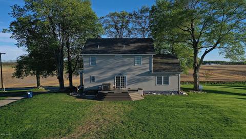 518 Booth Rd, Bronson, MI 49028 photo 5