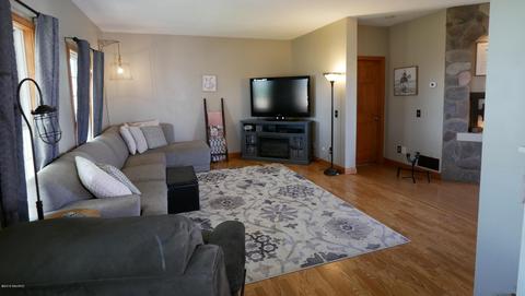 518 Booth Rd, Bronson, MI 49028 photo 8
