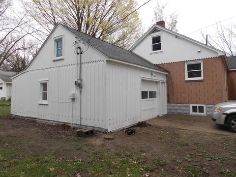 604 E Spring St, Whitehall, MI 49461 photo 15