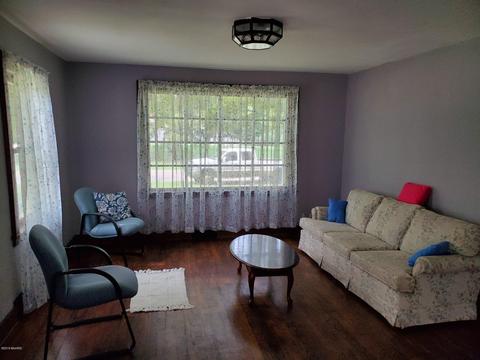 604 E Spring St, Whitehall, MI 49461 photo 6