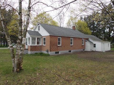 604 E Spring St, Whitehall, MI 49461 photo 14