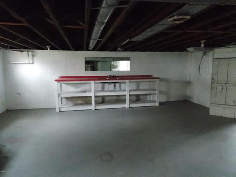 604 E Spring St, Whitehall, MI 49461 photo 12