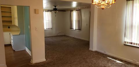 414 W Washington St, Belding, MI 48809 photo 8