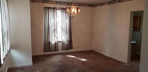 414 W Washington St, Belding, MI 48809 photo 7