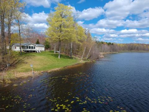 7607 E 5 Mile Rd, White Cloud, MI 49349 photo 12