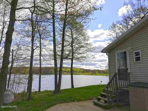 7607 E 5 Mile Rd, White Cloud, MI 49349 photo 18
