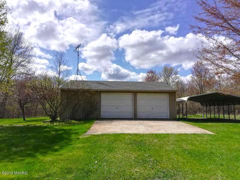 7607 E 5 Mile Rd, White Cloud, MI 49349 photo 8