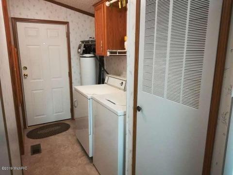 7607 E 5 Mile Rd, White Cloud, MI 49349 photo 28