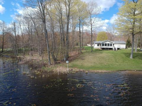 7607 E 5 Mile Rd, White Cloud, MI 49349 photo 11