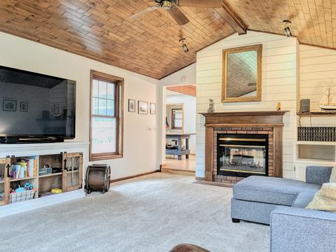 11462 Whites Crossing Dr, Lowell, MI 49331 photo 13