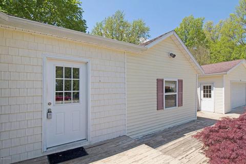 223 E Clay St, Schoolcraft, MI 49087 photo 5