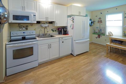 406 High St, Marshall, MI 49068 photo 8