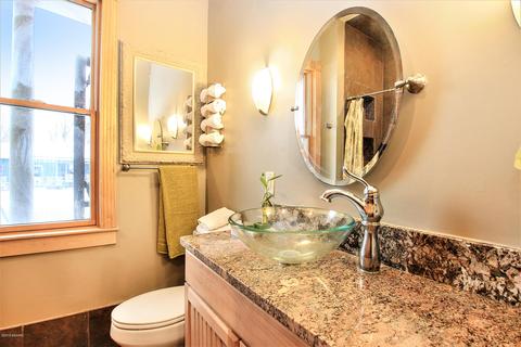 11 E Chestnut St #4, Douglas, MI 49406 photo 9