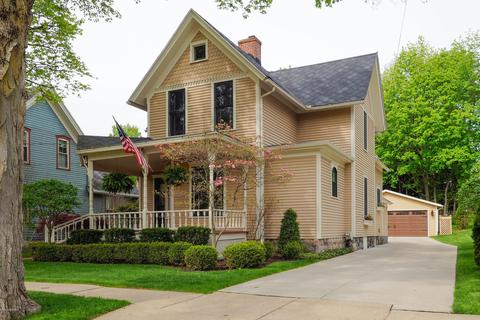 329 N Eagle St, Marshall, MI 49068 photo 2