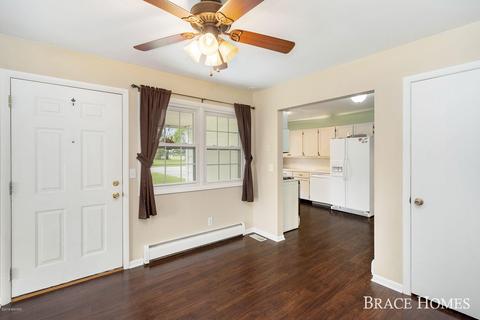 2795 144th Ave, Dorr, MI 49323 photo 4